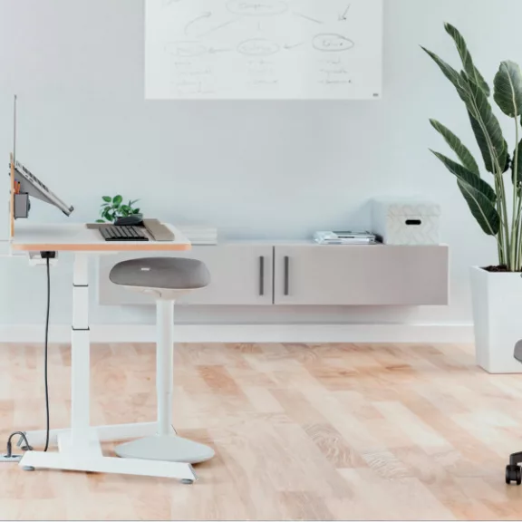 Leitz Ergo Active billenő állószék komfort ülőfelülettel