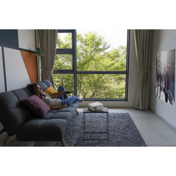 Epson CO-FH02 3LCD / 3000 lumen / Full HD projektor